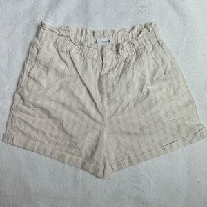 Carve Designs paper bag waist shorts US10